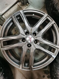 Диск литой X'trike X-108 16x7.0J/5x114.3 D67.1 ET35 HSB