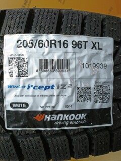 Зимняя шина Hankook Winter I*cept IZ2 W616 205/60 R16 96T фото 2