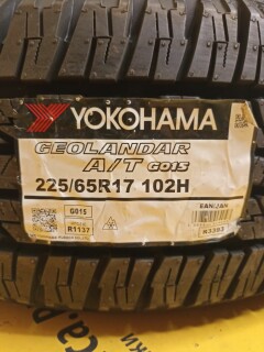 Летняя шина Yokohama Geolandar A/T G015 225/65 R17 102H фото 2