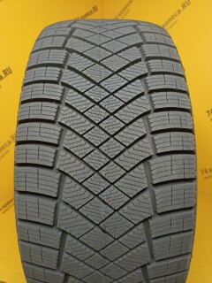 Зимняя шина Pirelli Winter Ice Zero Friction 235/40 R19 96H фото 5