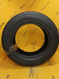 Зимняя шина Toyo Observe GSi-6 HP 215/65 R17 99H фото 2