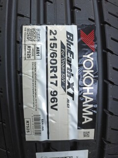 Летняя шина Yokohama BluEarth-XT AE61 215/60 R17 96V фото 5