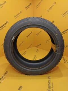 Зимняя шина Sailun Ice Blazer Arctic 215/45 R17 87H фото 3