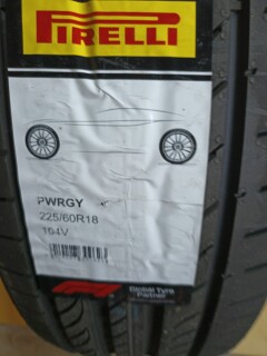 Летняя шина Pirelli Powergy 225/60 R18 104V фото 2
