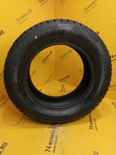 Зимняя шина Pirelli Winter Ice Zero 215/60 R16 99T фото 2